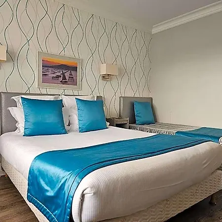 Hotel La Cote Bleue