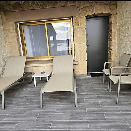 Hotel La Cote Bleue