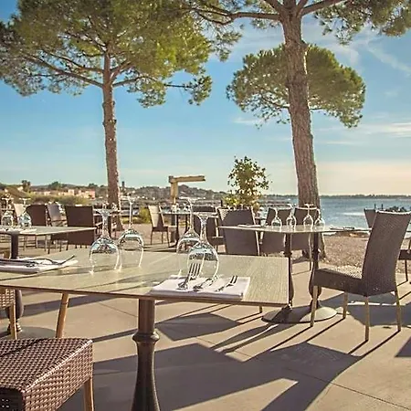 Hotel La Cote Bleue